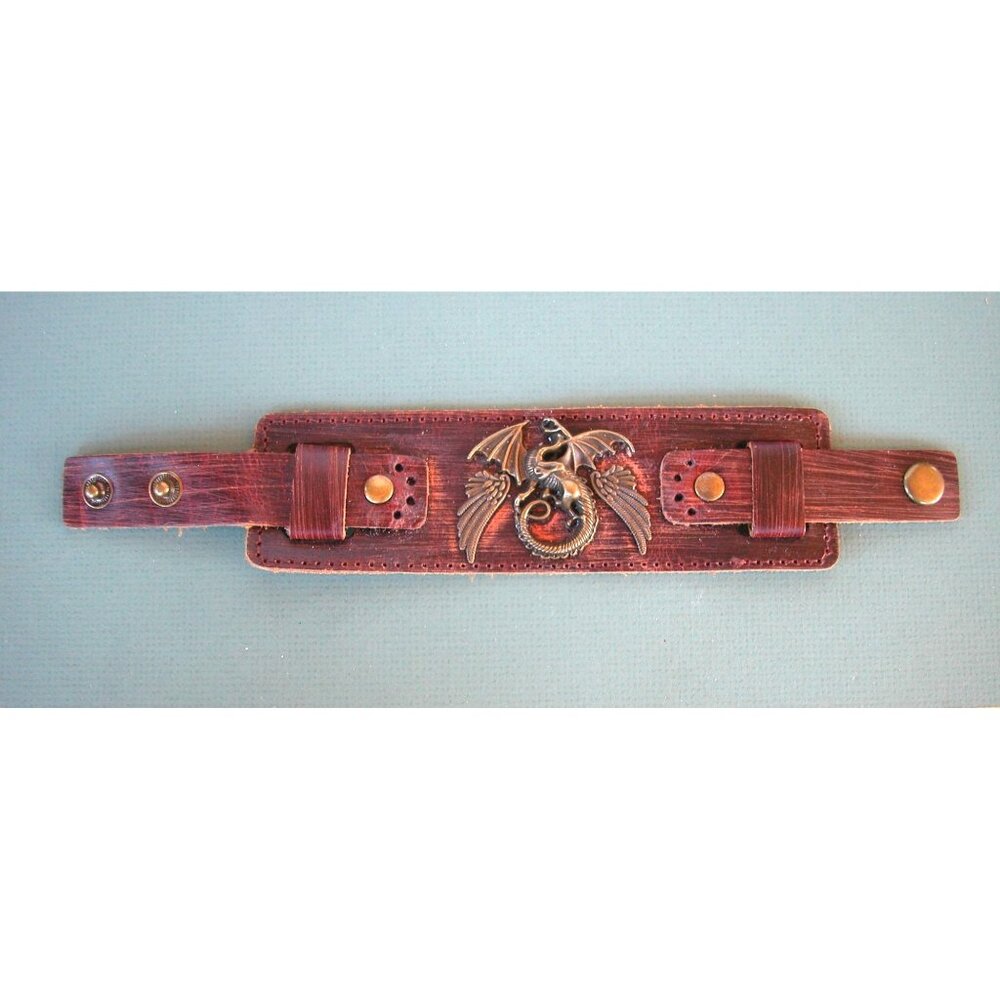 Dragon Embossed Leather Bracelet Metal Accents sz 6-7